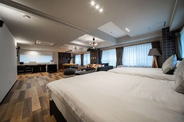 Luxury Oda, Sigara İçilmez (Theater)