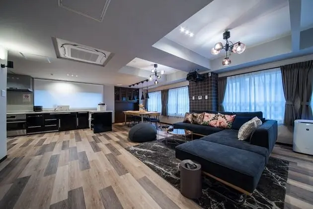 Luxury Oda, Sigara İçilmez (Theater)