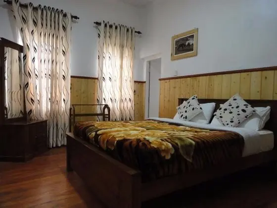 Standard Tek Büyük Yataklı Oda, 1 Büyük (Queen) Boy Yatak, Dağ Manzaralı