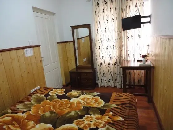 Standard Tek Büyük Yataklı Oda, 1 Büyük (Queen) Boy Yatak, Dağ Manzaralı