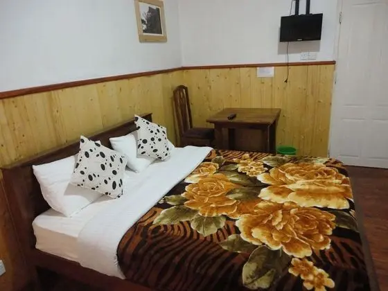 Standard Tek Büyük Yataklı Oda, 1 Büyük (Queen) Boy Yatak, Dağ Manzaralı