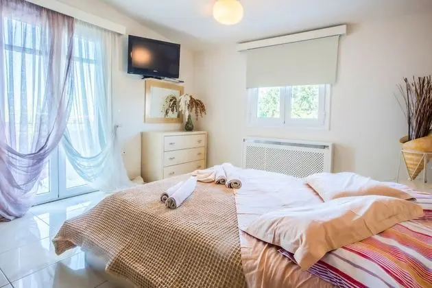 Villa, 3 Yatak Odası, Şömine