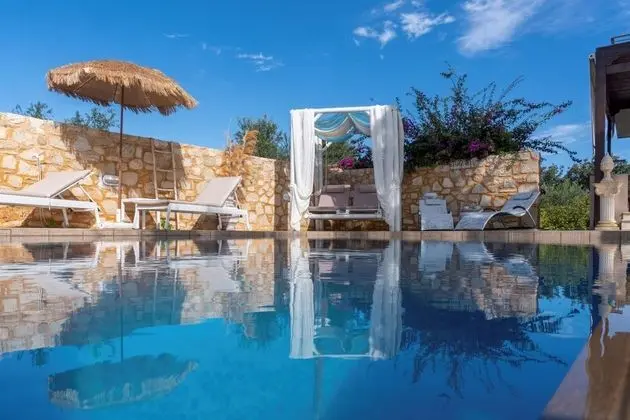 Villa, 3 Yatak Odası, Şömine