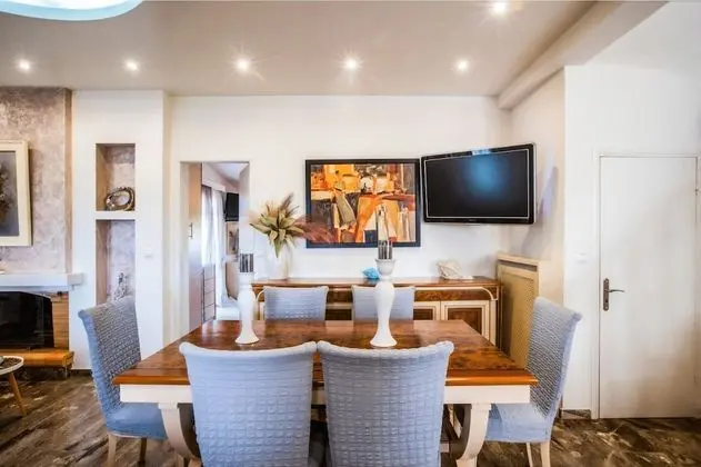 Villa, 3 Yatak Odası, Şömine