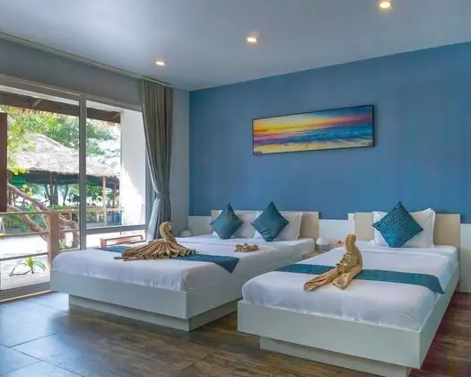 Deluxe Family Room Garden View