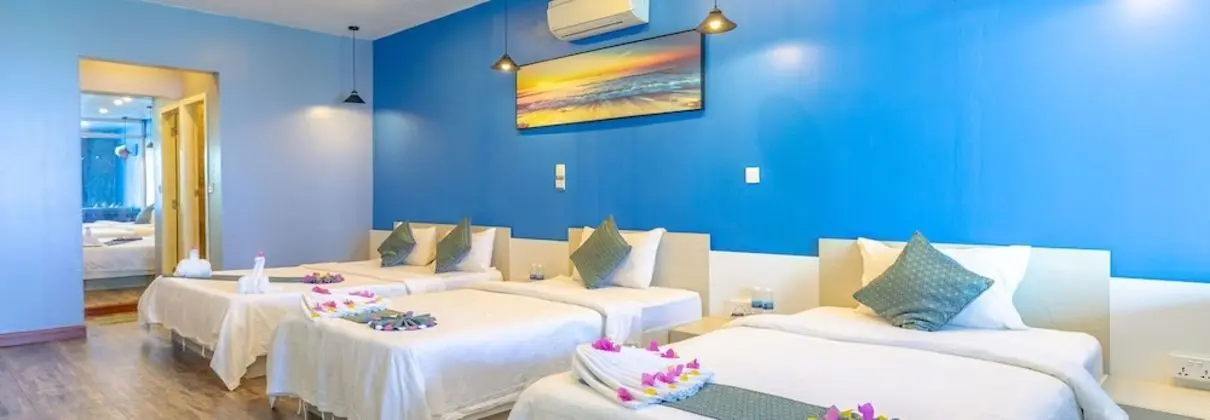 Superior Beach View Family Suite