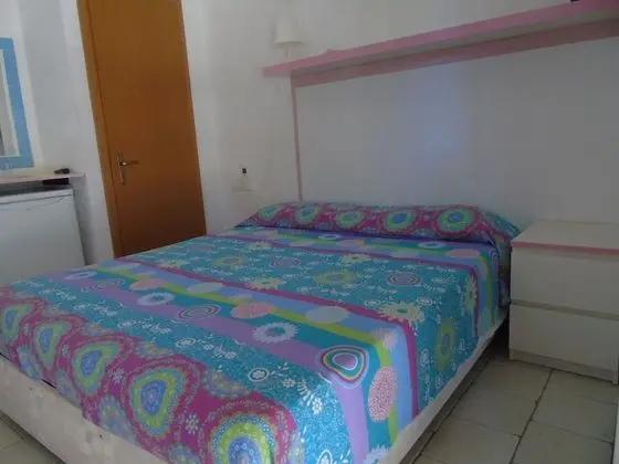 Standard Tek Büyük Yataklı Oda, Bahçe Manzaralı