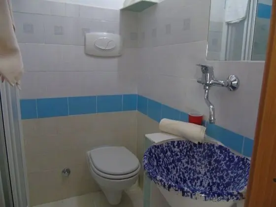 Standard Tek Büyük Yataklı Oda, Bahçe Manzaralı