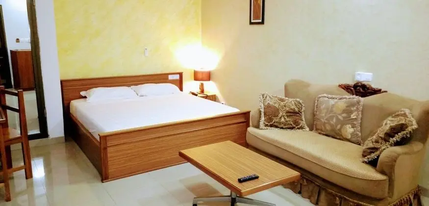 Luxury Tek Büyük Yataklı Oda