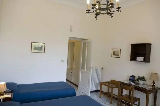 Superior Tek Büyük Yataklı Oda, Balkon, Bahçe Manzaralı