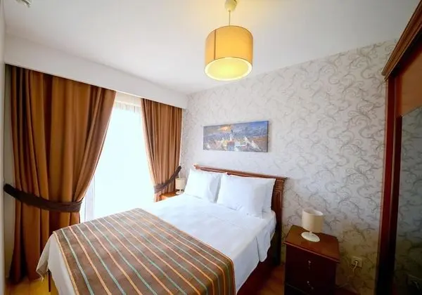 Suite, Şehir Manzaralı
