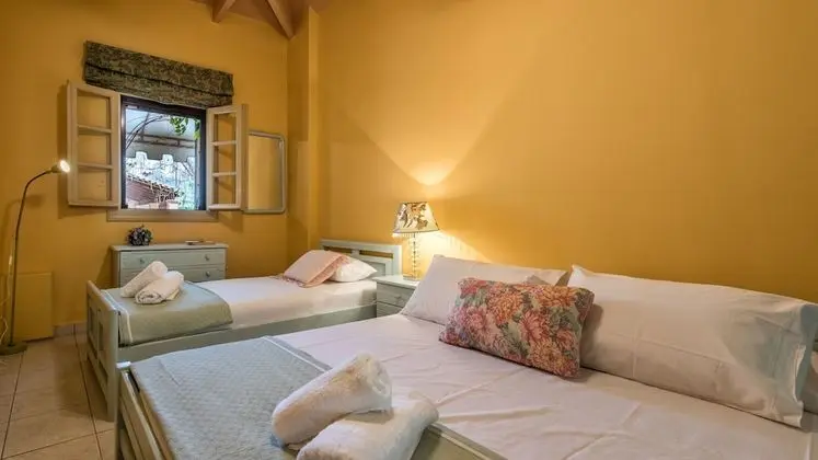 Classic Villa, Birden Çok Yatak Odası, Kişiye Özel Havuzlu (3 Houses)