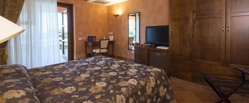 Superior Tek Büyük Yataklı Oda