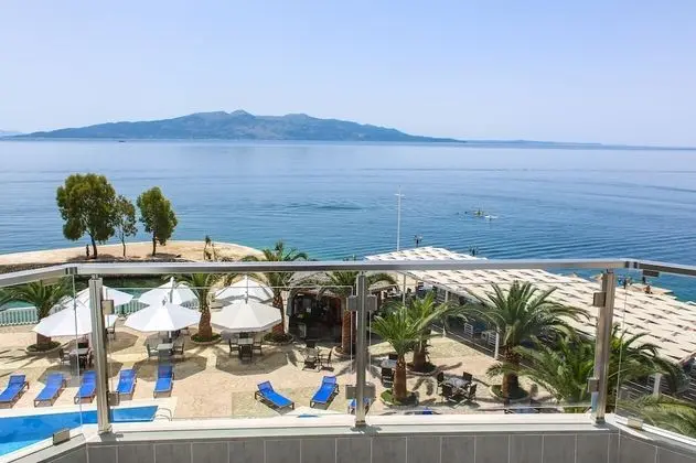 Tek Büyük Yataklı Oda, Balkon, Deniz Manzaralı