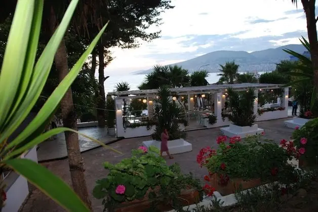 Double or Twin Room Seaview