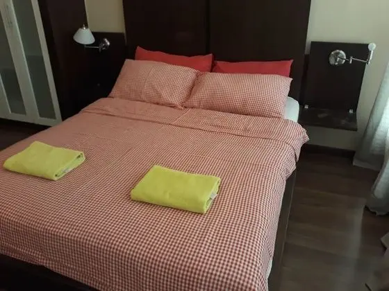 2 + 1 Bedroom Condo