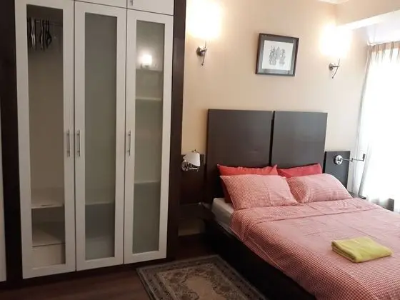 2 + 1 Bedroom Condo