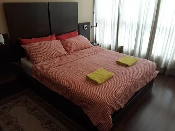 2 + 1 Bedroom Condo