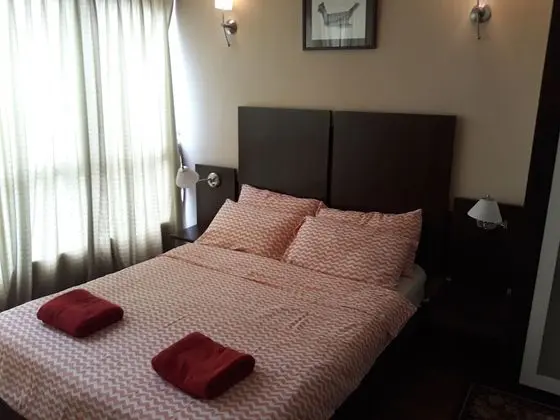 2 + 1 Bedroom Condo