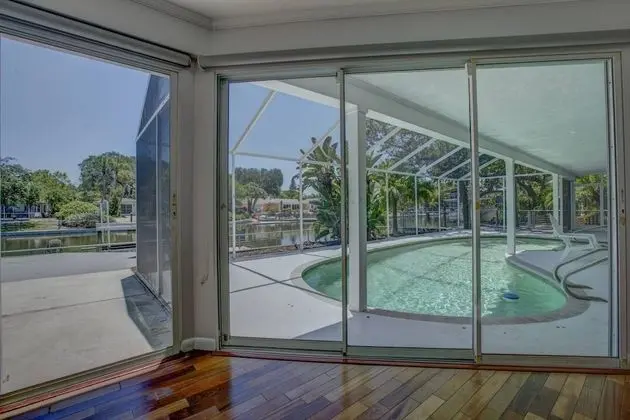 Ev (Sarasota Architecture Home)