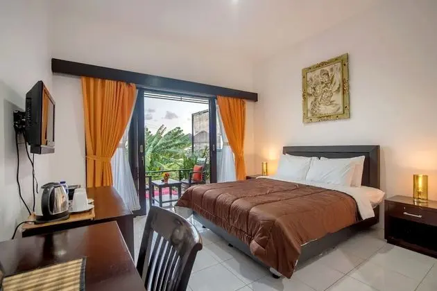 Comfort Tek Büyük Yataklı Oda