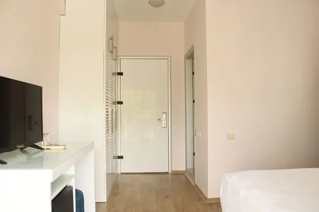 https://images.etstur.com/imgproxy/resize/2560x1440/files/images/hotelImages/etsrooms/514992/Villa_Saray_Hotel_20240509102116_1.JPG