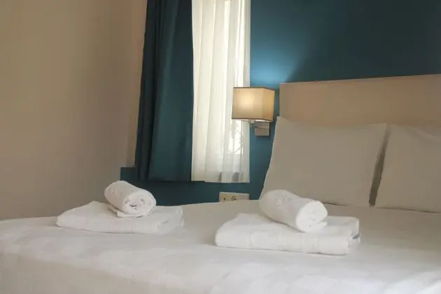 https://images.etstur.com/imgproxy/resize/2560x1440/files/images/hotelImages/etsrooms/514992/Villa_Saray_Hotel_20240509102116_2.JPG
