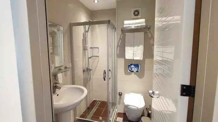 Standart Oda Banyo