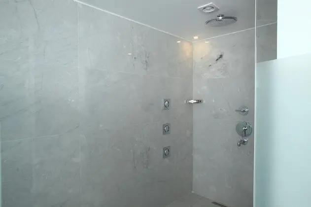 Deluxe Suite , Havuz Manzaralı