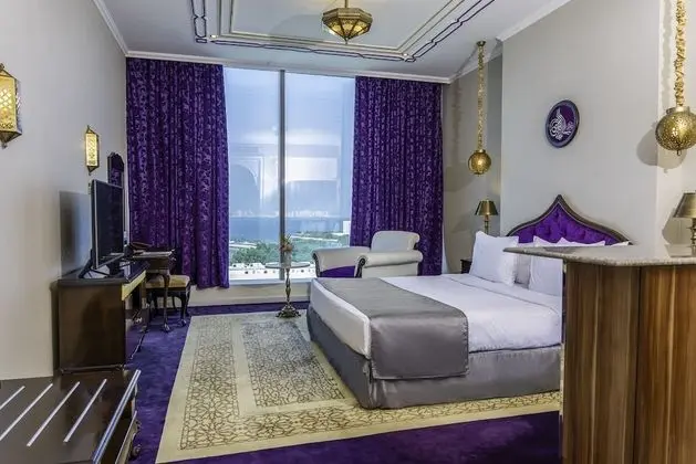 Deluxe Oda, 1 En Büyük (King) Boy Yatak (Corniche View)