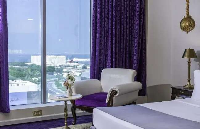 Deluxe Oda, 1 En Büyük (King) Boy Yatak (Corniche View)