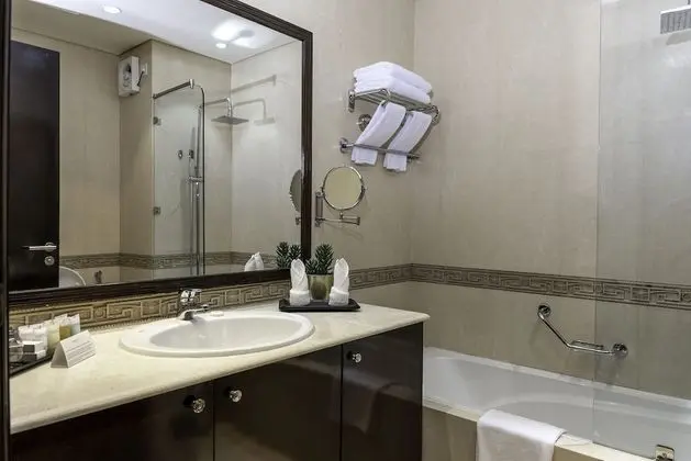 Superior Tek Büyük veya İki Ayrı Yataklı Oda
