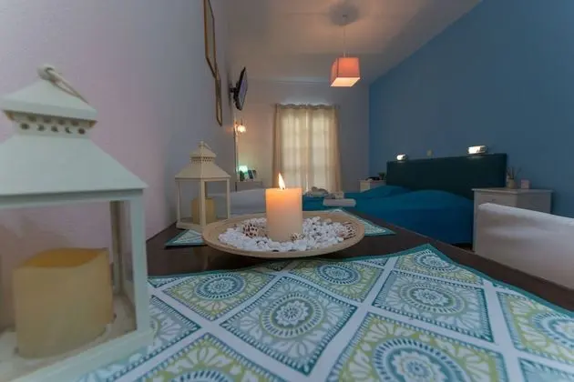 Basic Oda, 2 Tek Kişilik Yatak, Havuz Manzaralı