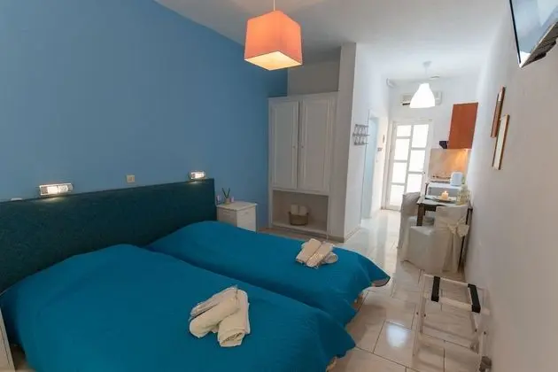 Basic Oda, 2 Tek Kişilik Yatak, Havuz Manzaralı