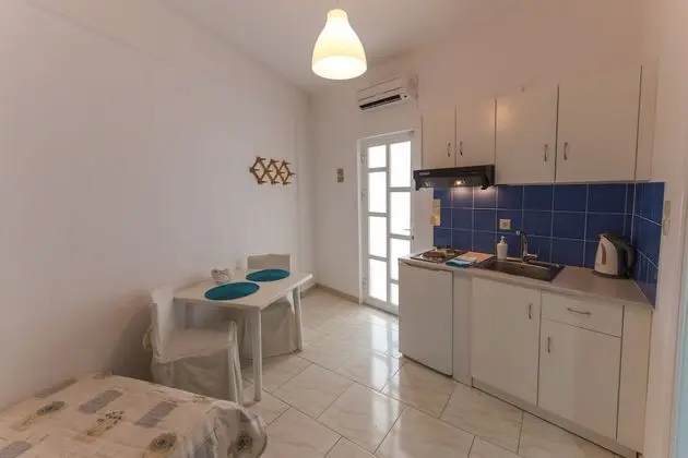 Basic Oda, 2 Tek Kişilik Yatak, Havuz Manzaralı