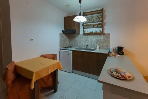 Design Tek Büyük Yataklı Oda, 1 Çift Kişilik Yatak