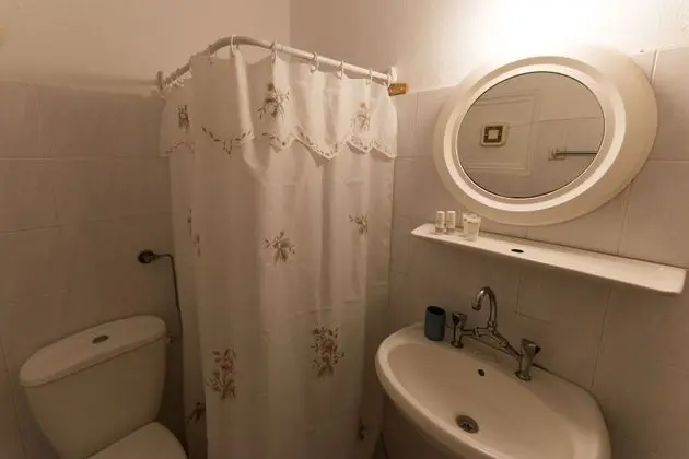 Design Tek Büyük Yataklı Oda, 1 Çift Kişilik Yatak