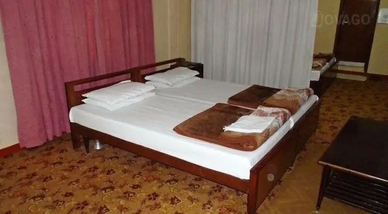 Standard Tek Büyük Yataklı Oda