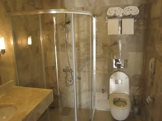Aile Odası, Orman Manzaralı