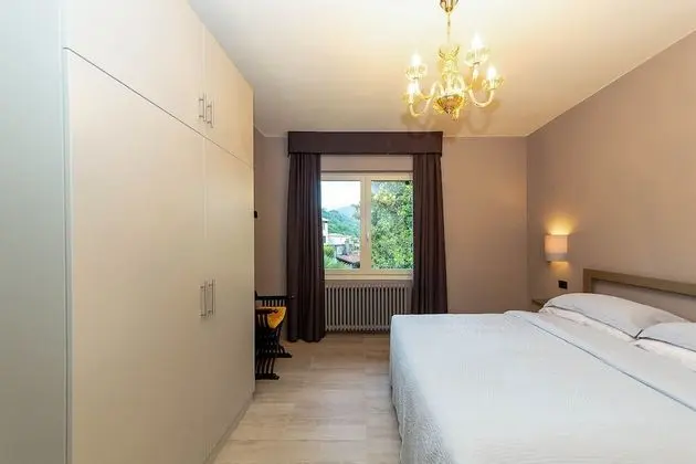 Deluxe Tek Büyük Yataklı Oda, Özel Banyo