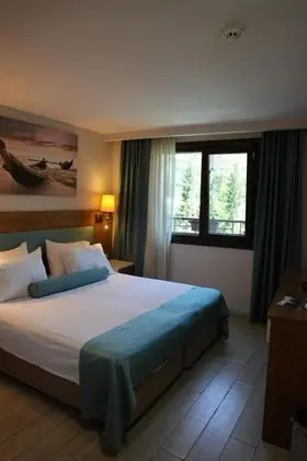 Çift Kişilik, Bahçe Manzaralı, Balkonsuz