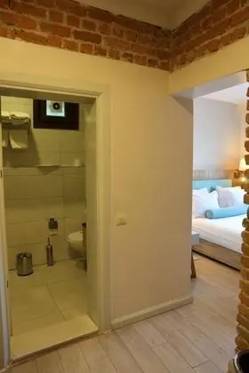 Çift Kişilik, Bahçe Manzaralı, Balkonsuz