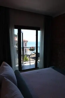 Çift Kişilik, Deniz Manzaralı, Balkonlu