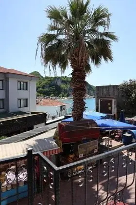 Triple, Kısmi Deniz Manzaralı, Balkonlu