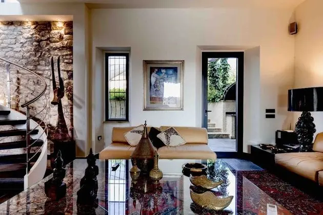 Ev, 4 Yatak Odası, Şömine