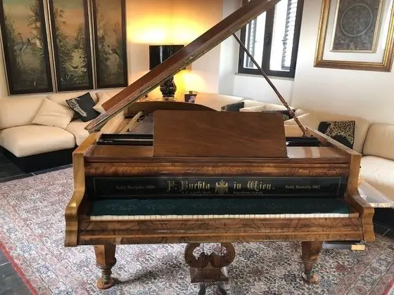 Ev, 4 Yatak Odası, Şömine