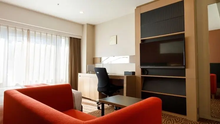 Tek Büyük Yataklı Oda, Sigara İçilmez (Sardonyx Small,with Sofa Seating Area)