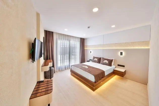 Çift Kişilik, Şehir Manzaralı, 1. Kat