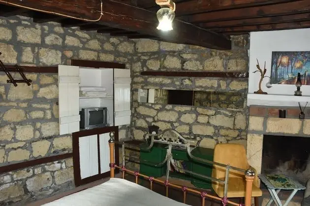 Taş Oda