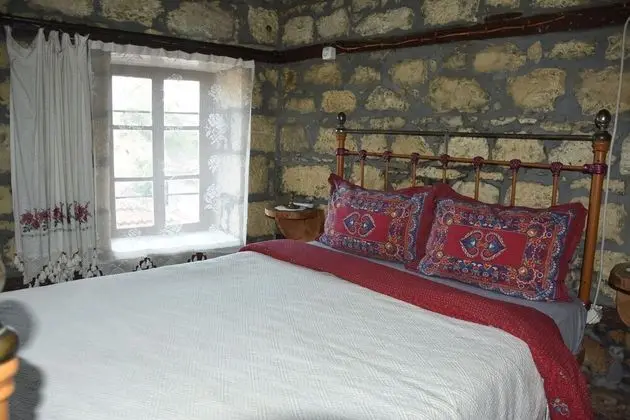 Taş Oda